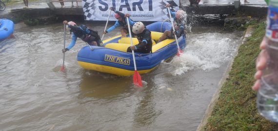 Juara 1 Kategori Slalom R4 Mix dan Juara 2 Umum Kategori R4 Mix dalam ajang Kejurkab Arung Jeram tingkat SLTA dan Mahasiswa Kabupaten Banjarnegara