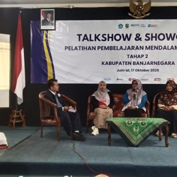 Ahmad Nur Hidayat “Kalo Bisa Si dibuka Jurusan Matematika, Bahasa Indonesia dan PGSD di Kampus Politeknik ini