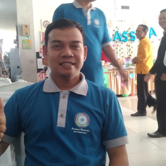 Ahmad Nur Hidayat “Kalo Bisa Si dibuka Jurusan Matematika, Bahasa Indonesia dan PGSD di Kampus Politeknik ini