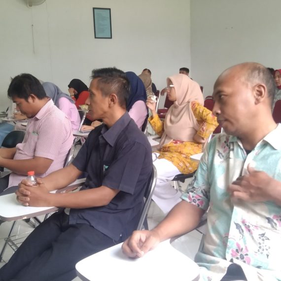 Azis Purwanto “Kampus Industri Harus Bisa Berubah dan Bergerak Cepat