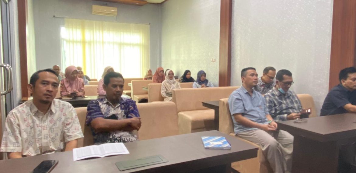 Direktur Politeknik Banjarnegara “Apresiasi Dosen dan Evaluasi Pembelajaran Jadi Momentum Transformasi Menuju Penyatuan dengan Unsoed