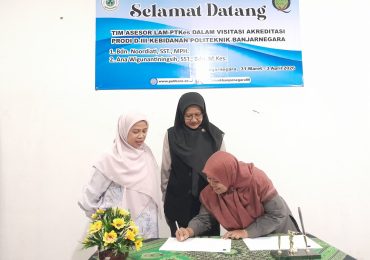 AKREDITASI PRODI KEBIDANAN POLITEKNIK BANJARNEGARA BERLANGSUNG SUKSES