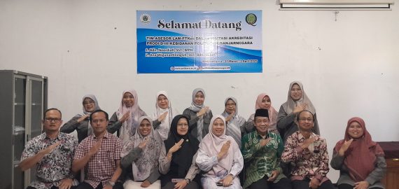 AKREDITASI PRODI KEBIDANAN POLITEKNIK BANJARNEGARA BERLANGSUNG SUKSES